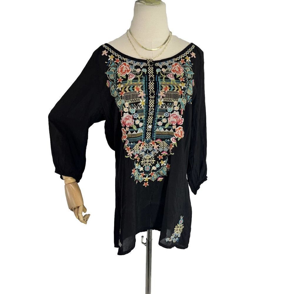 Johnny Was Black Floral Embroidered Tunic Top Small Crinkled Cupra Rayon Boho - Picture 13 of 16